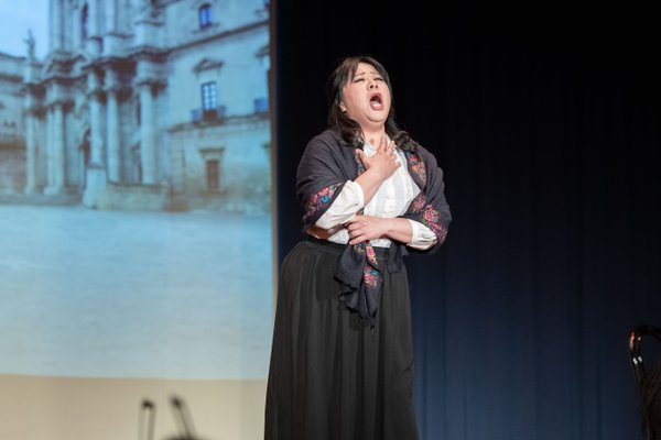 Coro Lirico Bresciano G.Verdi in esecuzione durante il concerto a Lumezzane del Garda 2025 - Foto 14