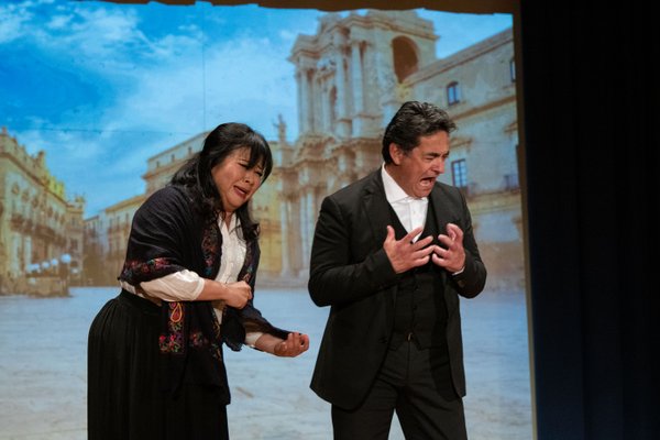 Coro Lirico Bresciano G.Verdi in esecuzione durante il concerto a Lumezzane del Garda 2025 - Foto 22