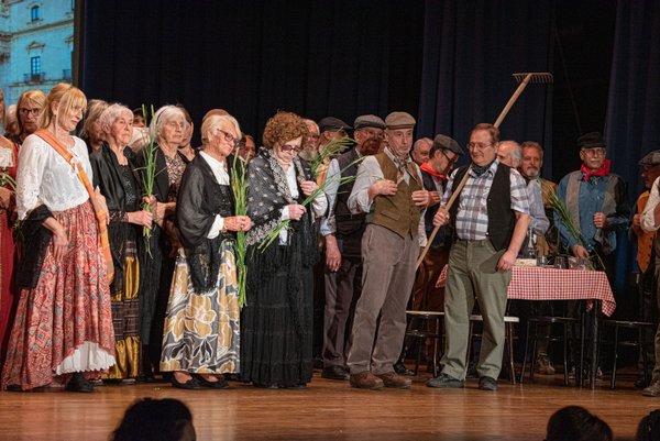 Coro Lirico Bresciano G.Verdi in esecuzione durante il concerto a Lumezzane del Garda 2025 - Foto 42