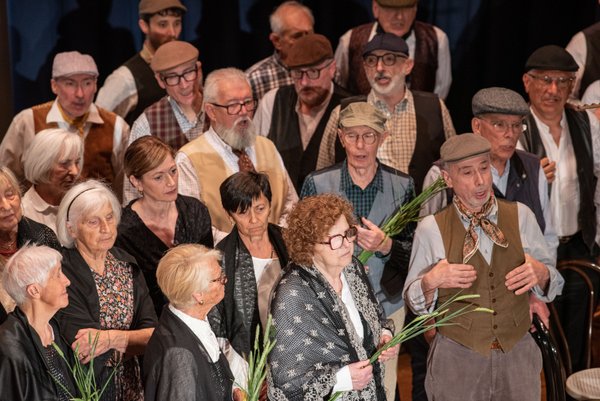 Coro Lirico Bresciano G.Verdi in esecuzione durante il concerto a Lumezzane del Garda 2025 - Foto 55