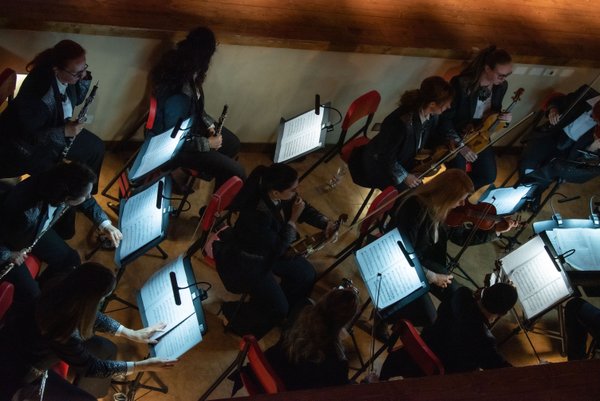 Coro Lirico Bresciano G.Verdi in esecuzione durante il concerto a Lumezzane del Garda 2025 - Foto 66