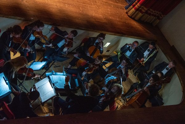 Coro Lirico Bresciano G.Verdi in esecuzione durante il concerto a Lumezzane del Garda 2025 - Foto 67