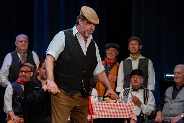 Coro Lirico Bresciano G.Verdi in esecuzione durante il concerto a Lumezzane del Garda 2025 - Foto 74
