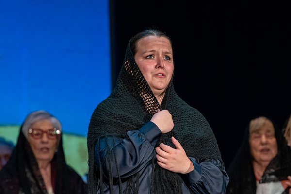 Coro Lirico Bresciano G.Verdi in esecuzione durante il concerto a Lumezzane del Garda 2025 - Foto 79
