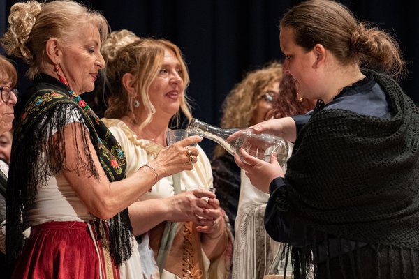 Coro Lirico Bresciano G.Verdi in esecuzione durante il concerto a Lumezzane del Garda 2025 - Foto 100