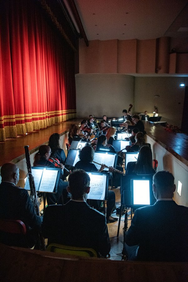 Coro Lirico Bresciano G.Verdi in esecuzione durante il concerto a Lumezzane del Garda 2025 - Foto 113