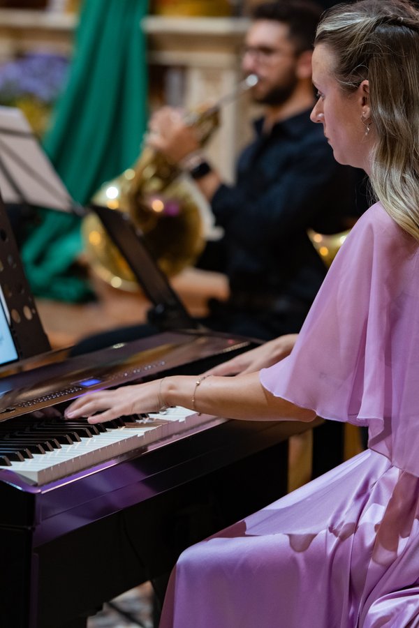 Coro Lirico Bresciano G.Verdi in esecuzione durante il concerto a Moniga del Garda 2025 - Foto 23