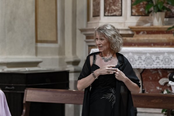 Coro Lirico Bresciano G.Verdi in esecuzione durante il concerto a Moniga del Garda 2025 - Foto 27