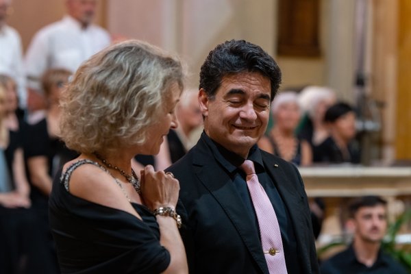 Coro Lirico Bresciano G.Verdi in esecuzione durante il concerto a Moniga del Garda 2025 - Foto 31