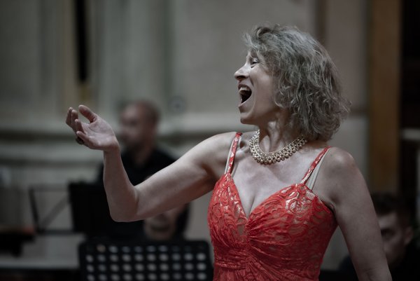 Coro Lirico Bresciano G.Verdi in esecuzione durante il concerto a Moniga del Garda 2025 - Foto 56