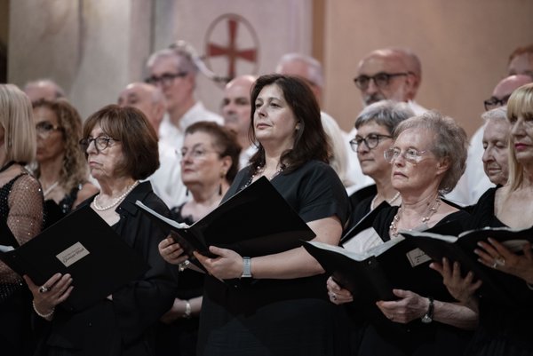 Coro Lirico Bresciano G.Verdi in esecuzione durante il concerto a Moniga del Garda 2025 - Foto 61