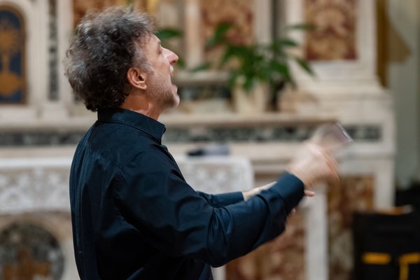 Coro Lirico Bresciano G.Verdi in esecuzione durante il concerto a Moniga del Garda 2025 - Foto 82