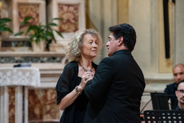 Coro Lirico Bresciano G.Verdi in esecuzione durante il concerto a Moniga del Garda 2025 - Foto 96