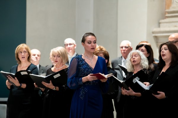 Coro Lirico Bresciano G.Verdi in esecuzione durante il concerto al Museo Santa Giulia 2025 - Foto 11