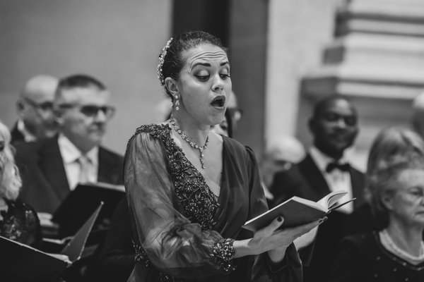Coro Lirico Bresciano G.Verdi in esecuzione durante il concerto al Museo Santa Giulia 2025 - Foto 24