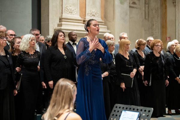 Coro Lirico Bresciano G.Verdi in esecuzione durante il concerto al Museo Santa Giulia 2025 - Foto 51