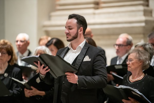 Coro Lirico Bresciano G.Verdi in esecuzione durante il concerto al Museo Santa Giulia 2025 - Foto 75