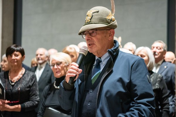 Coro Lirico Bresciano G.Verdi in esecuzione durante il concerto al Museo Santa Giulia 2025 - Foto 117