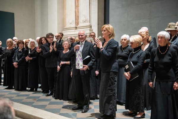 Coro Lirico Bresciano G.Verdi in esecuzione durante il concerto al Museo Santa Giulia 2025 - Foto 119